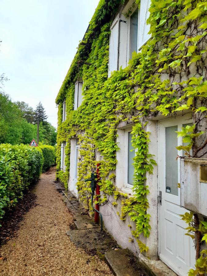 Avol D'Oiseau Bed & Breakfast Villers-Farlay Ngoại thất bức ảnh